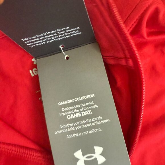 Women's Under Armour Wisconsin Quarter Zip Pullover - Red, Large NWT - Picture 3 of 4